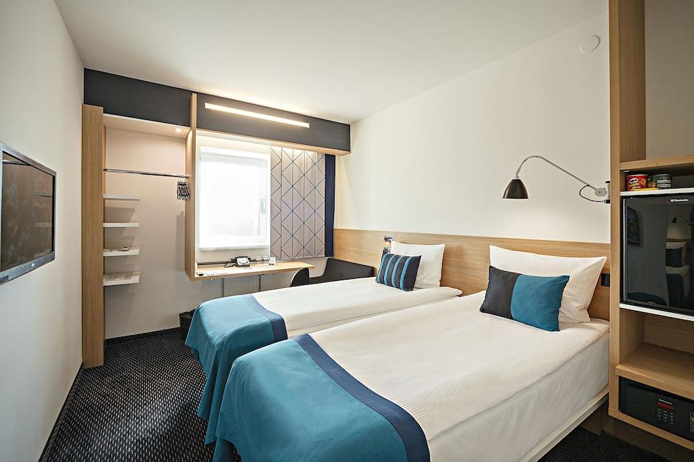 Bonhotel Minsk Exterior foto